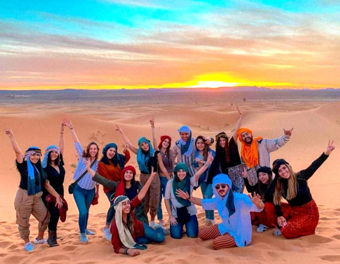 Desert Berber Fire Camp Мерцуга Екстериор снимка
