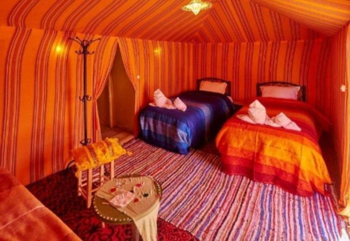 Desert Berber Fire Camp Мерцуга Екстериор снимка