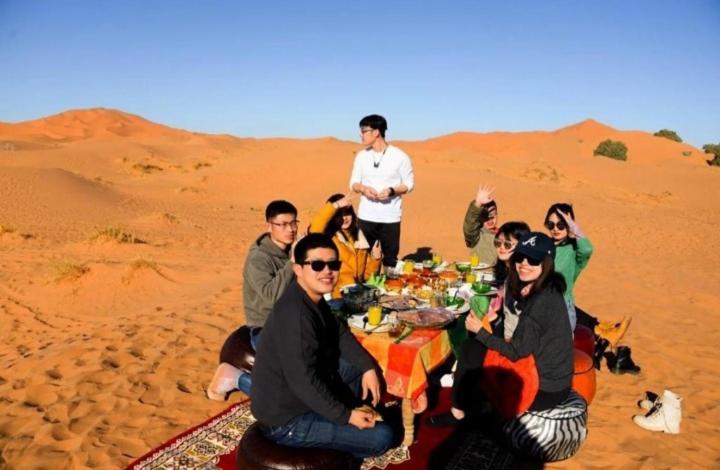 Desert Berber Fire Camp Мерцуга Екстериор снимка